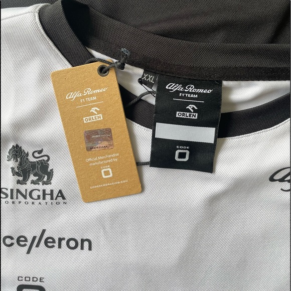 πMENS ALFA ROMEO OFFICIAL F1 TEAM SHIRT π - Picture 7 of 8